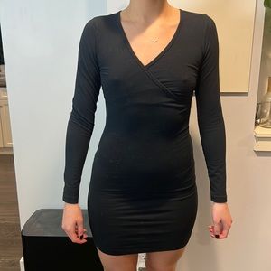 Black long sleeve dress